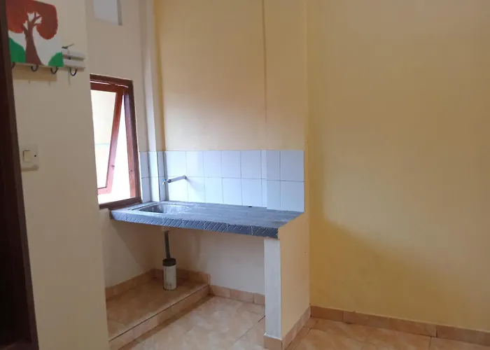 منزل للإقامة Sharing Room Kost Syariah & Villa Canggu Jimbaran Gwk Taxi Airport Unud Dalung (Bali)