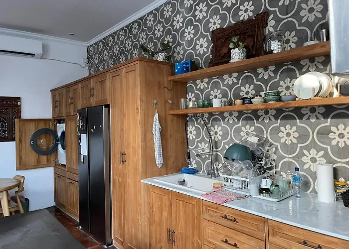 Sharing Room Kost Syariah & Villa Canggu Jimbaran Gwk Taxi Airport Unud Dalung (Bali)