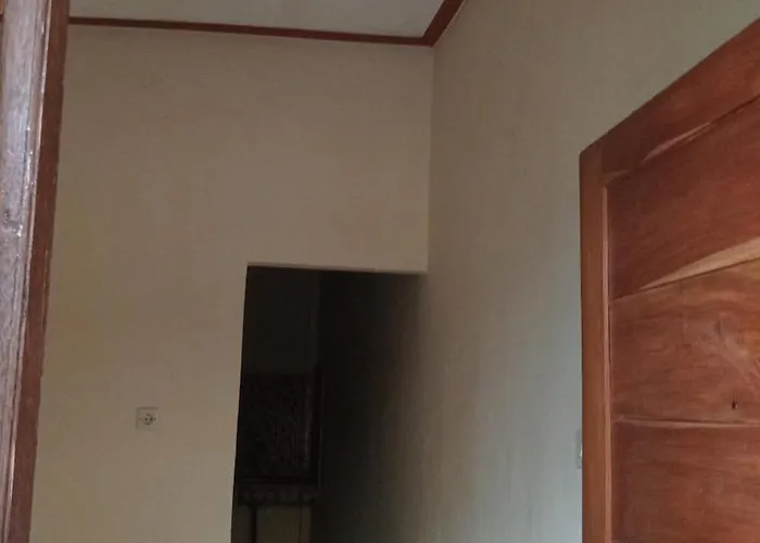 منزل للإقامة Sharing Room Kost Syariah & Villa Canggu Jimbaran Gwk Taxi Airport Unud Dalung (Bali)