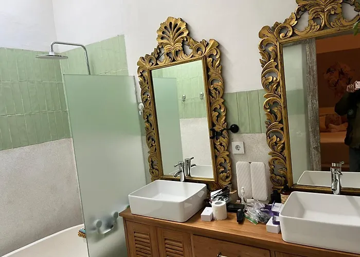 Sharing Room Kost Syariah & Villa Canggu Jimbaran Gwk Taxi Airport Unud * Dalung (Bali)